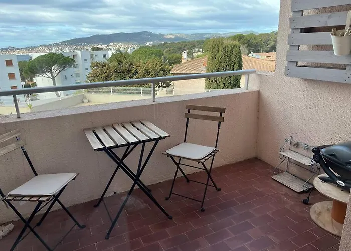Studio Avec Coin Nuit Vue Mer - La Ciotat